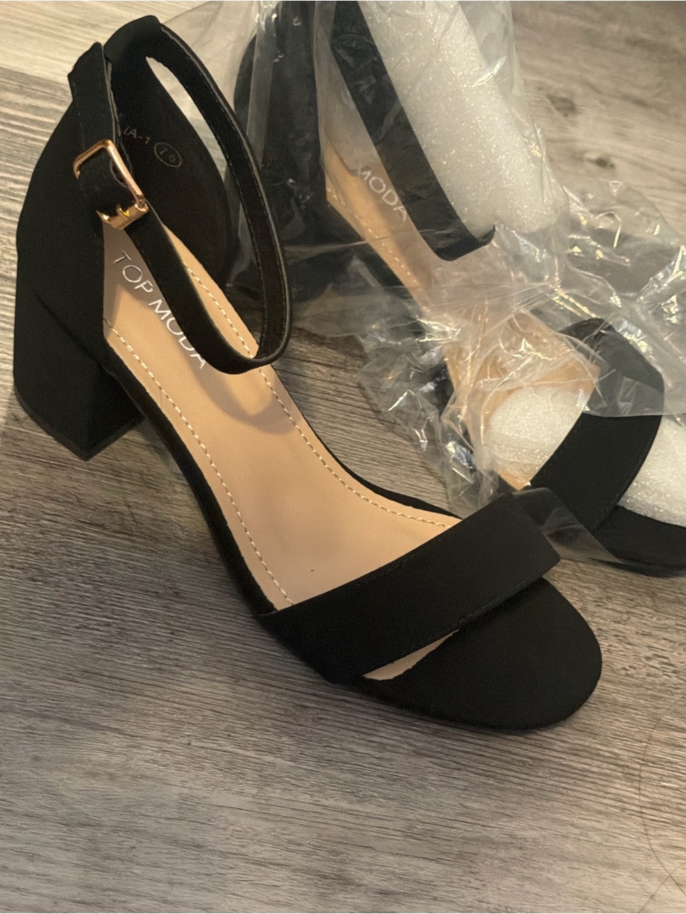 TOP Moda Black Ankle Strap Block Heel Sandals